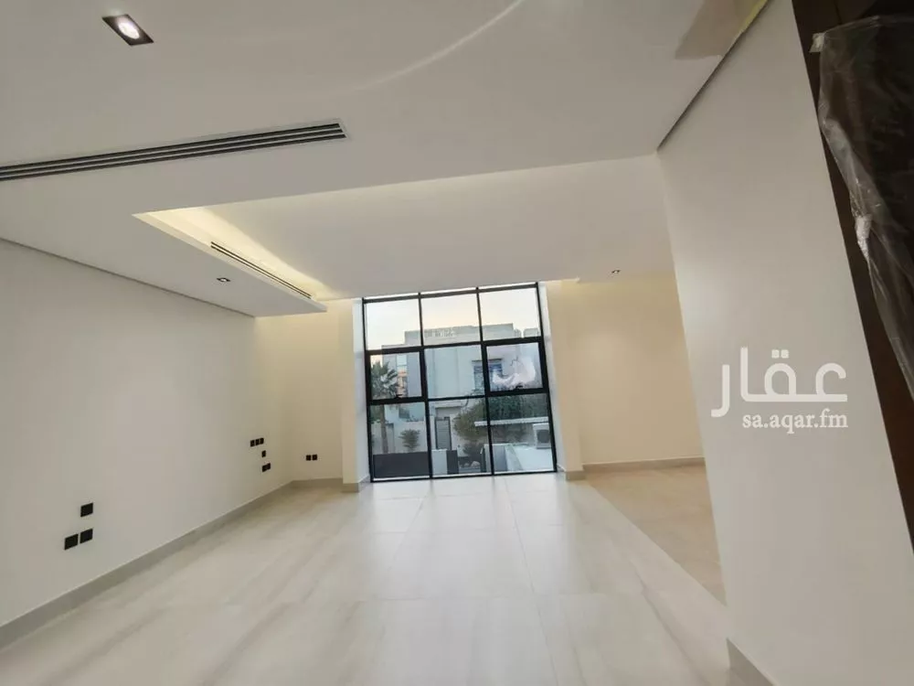 فيلا 9 غرف في الياسمين 4