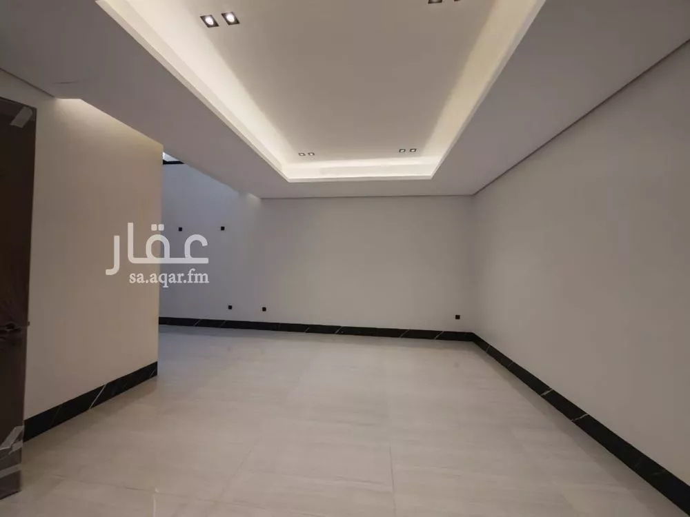 فيلا 9 غرف في الياسمين 5