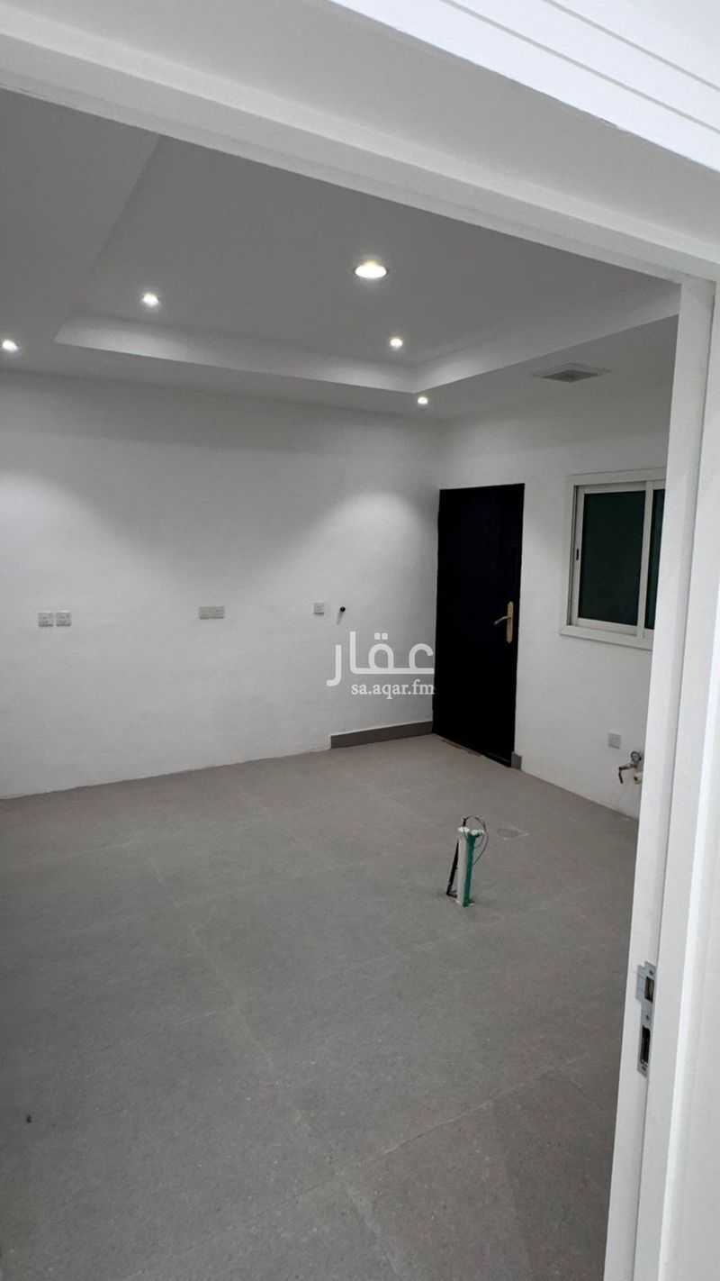 فيلا 6 غرف في الياسمين 27