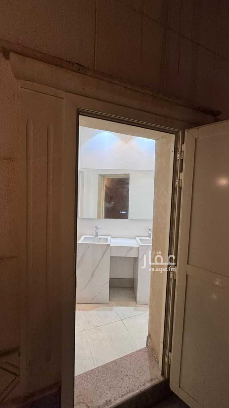 فيلا 6 غرف في الياسمين 8