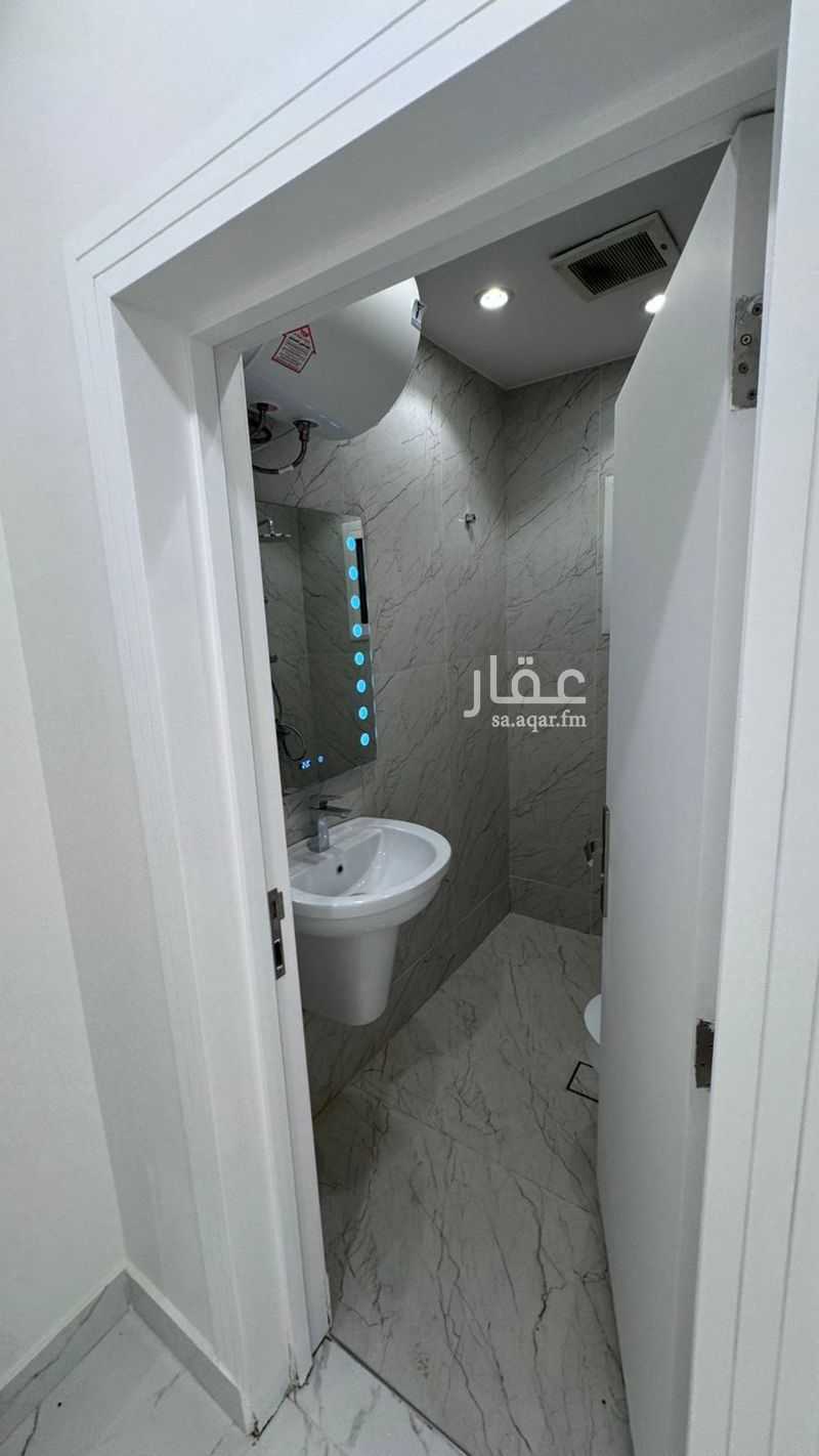 فيلا 6 غرف في الياسمين 24