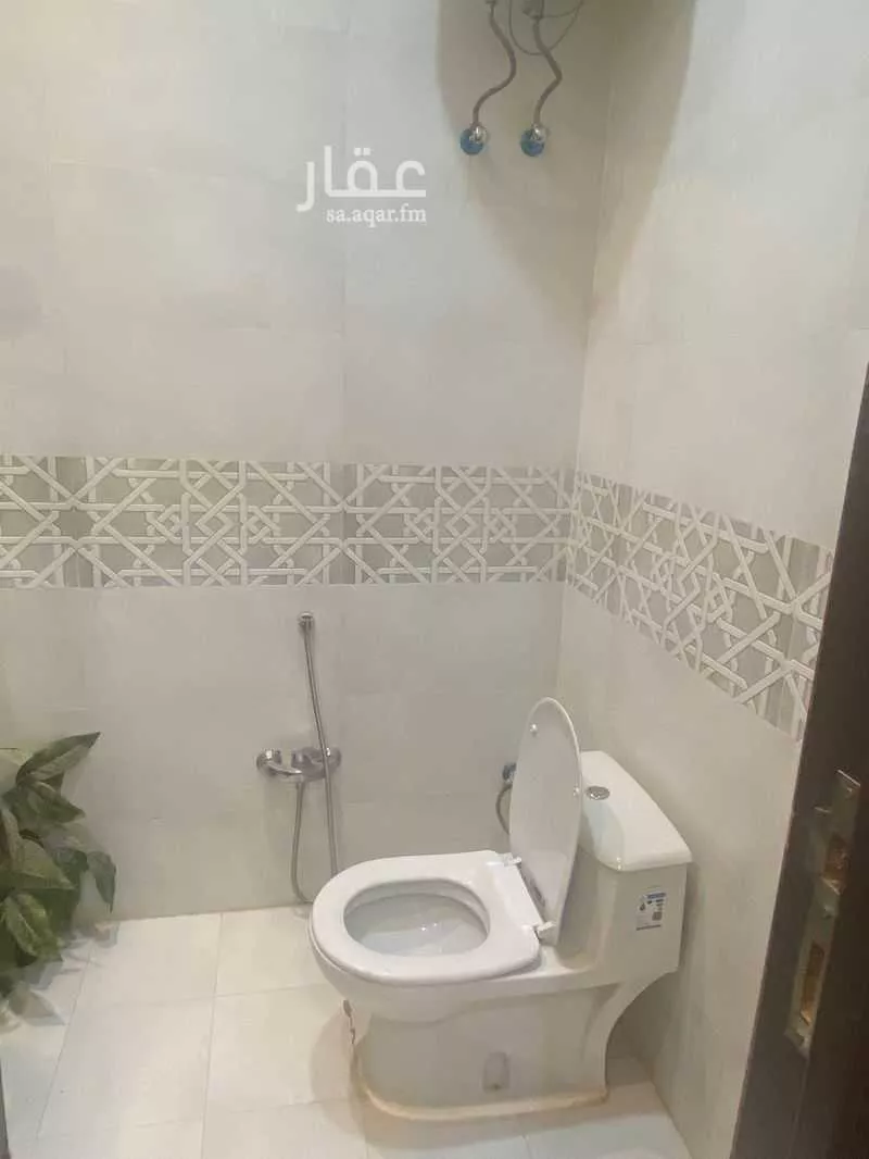 فيلا 5 غرف في ديراب 7