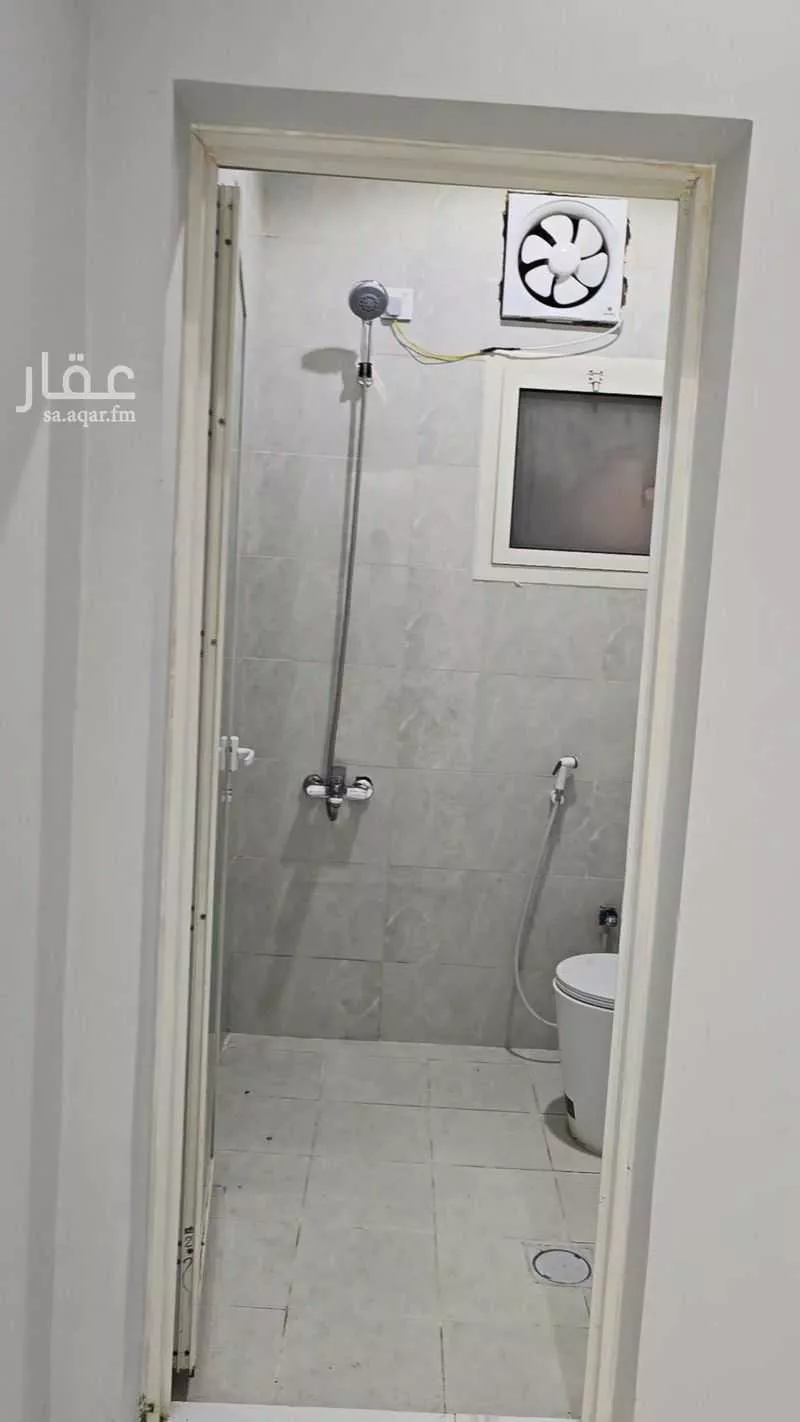 شقة 3 غرف في ضاحية الملك فهد 6