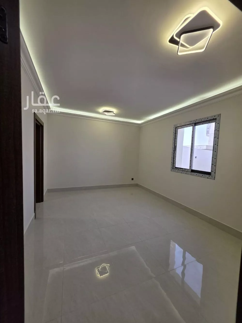 4 bedroom floor in Al Qairawan 6
