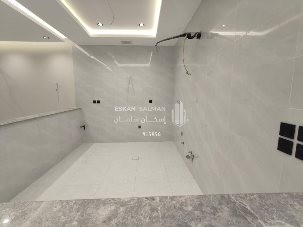 1 bedroom apartment in Al Bashaer, Jeddah 4