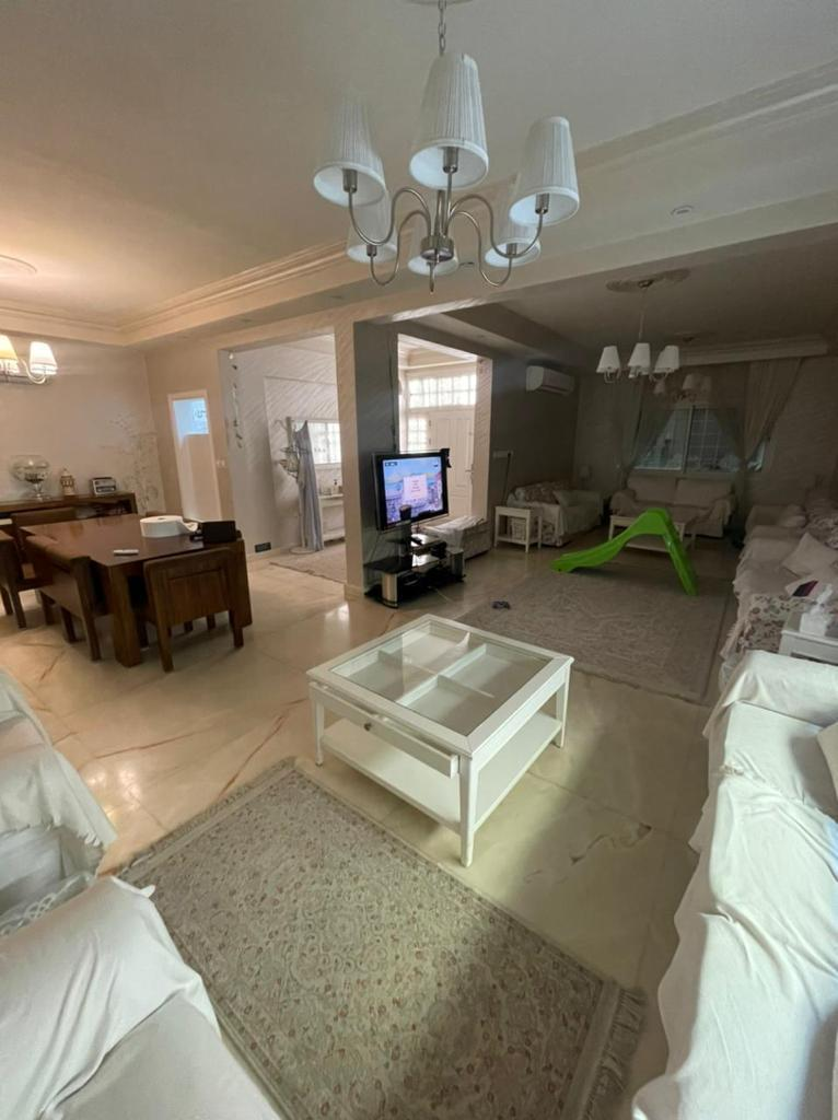 5 bedroom villa in Al Khumrah, Jeddah 3