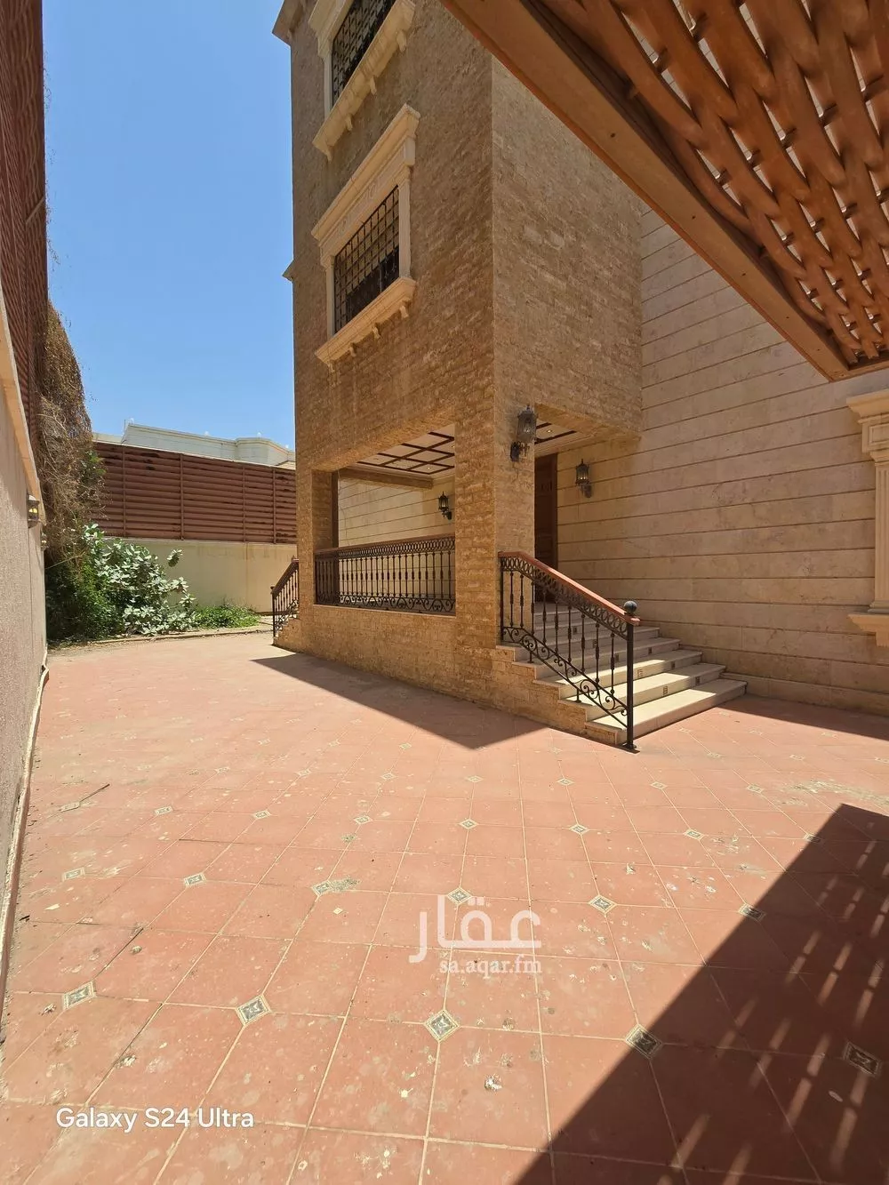 فيلا 11 غرف في الروضة 38