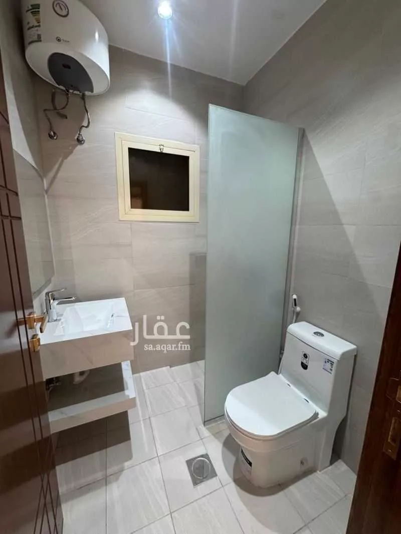 شقة 5 غرف في البركة 5