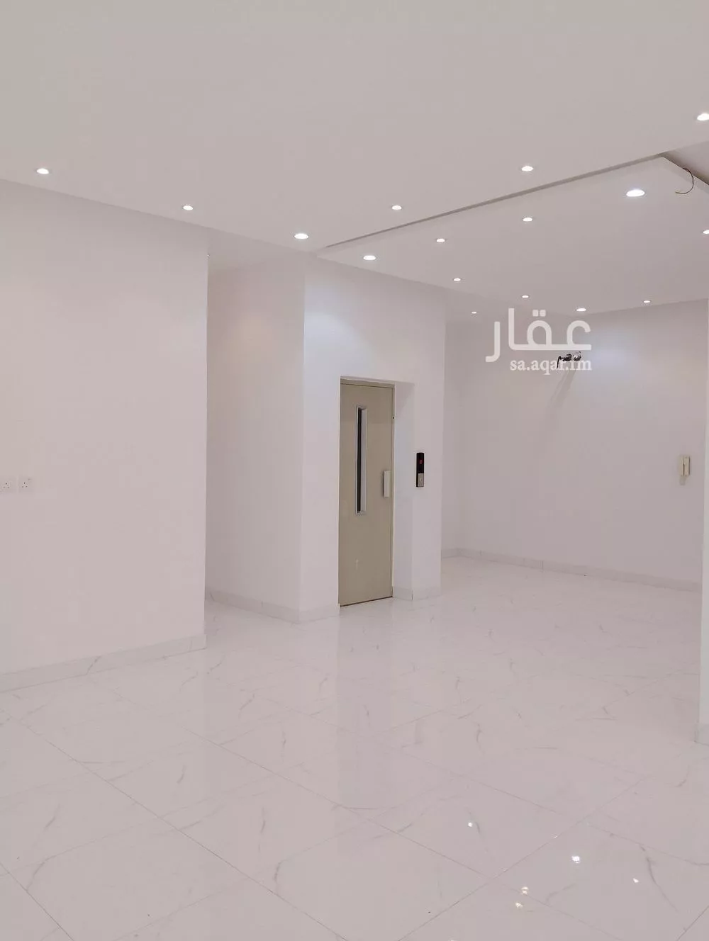 فيلا 7 غرف في الشراع 5