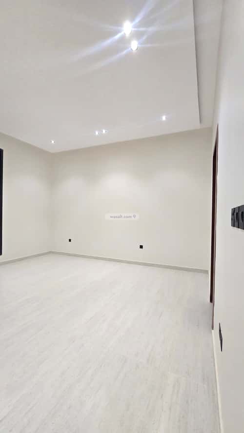 دور 6 غرف في عكاظ 16