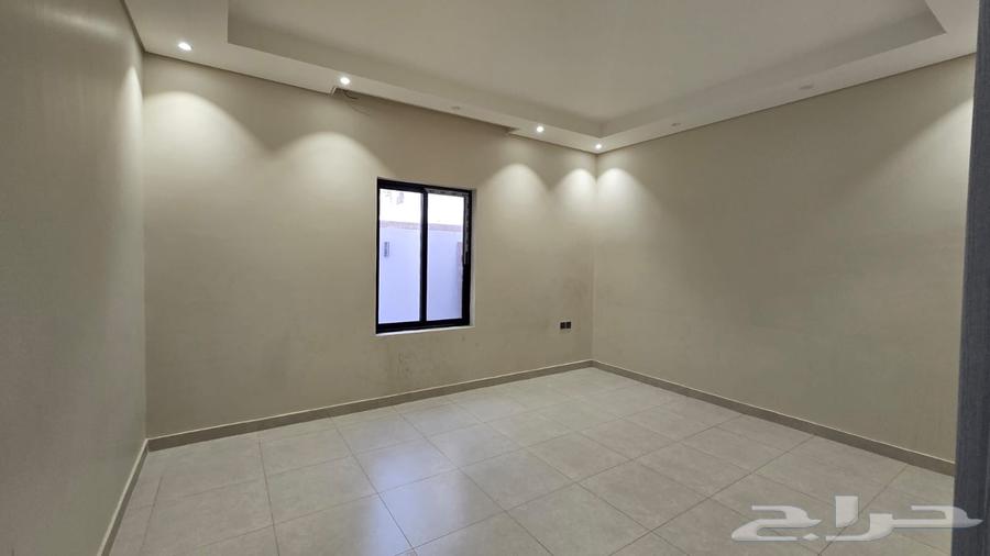 4 bedroom apartment in Bir Uthman 13