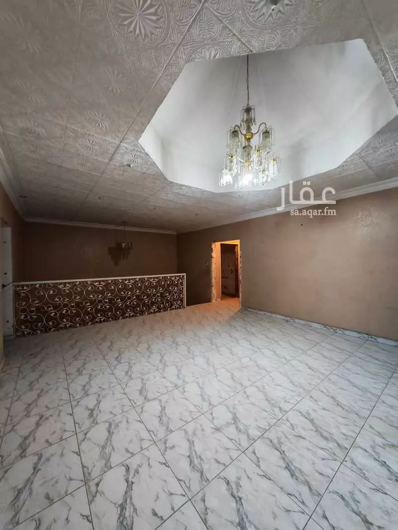 9 bedroom villa in At Taawon 10