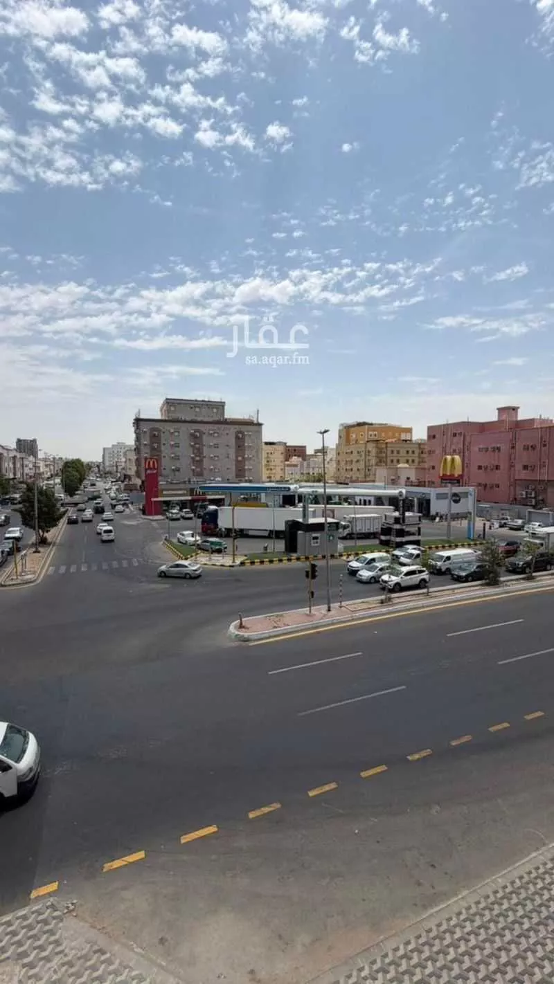 شقة 4 غرف في الصفا 12