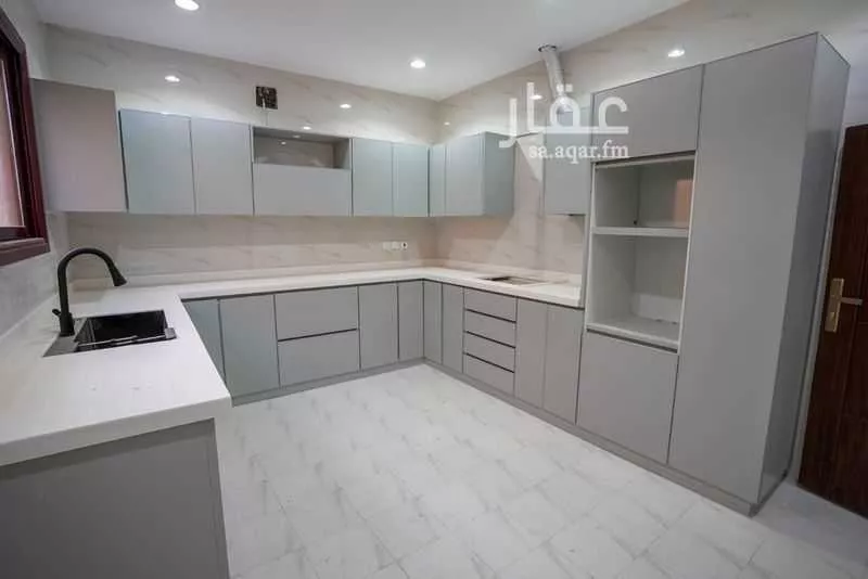 فيلا 15 غرف في النفل 8