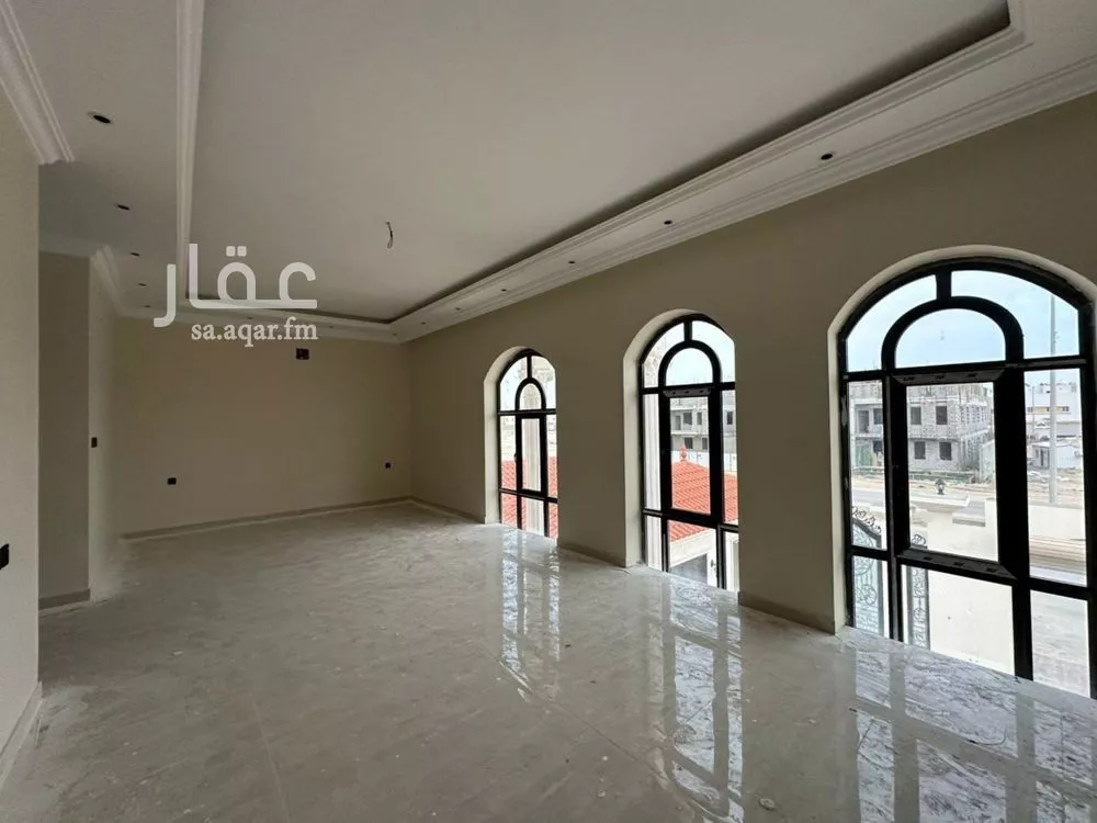 7 bedroom villa in Al Shiraa 12