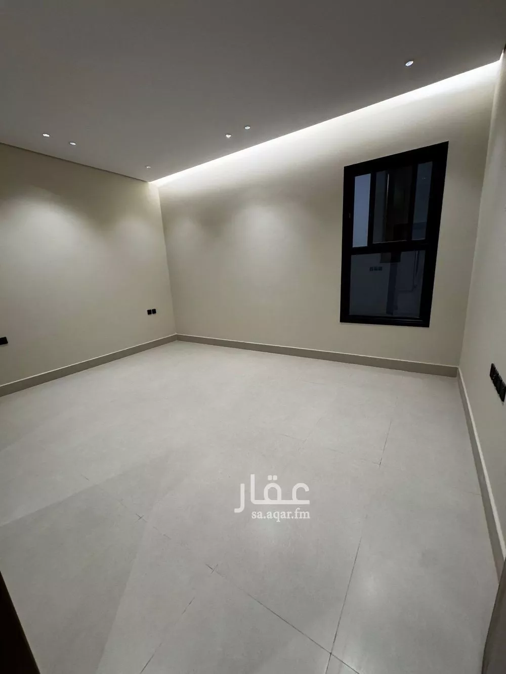 دور 10 غرف في الرمال 11
