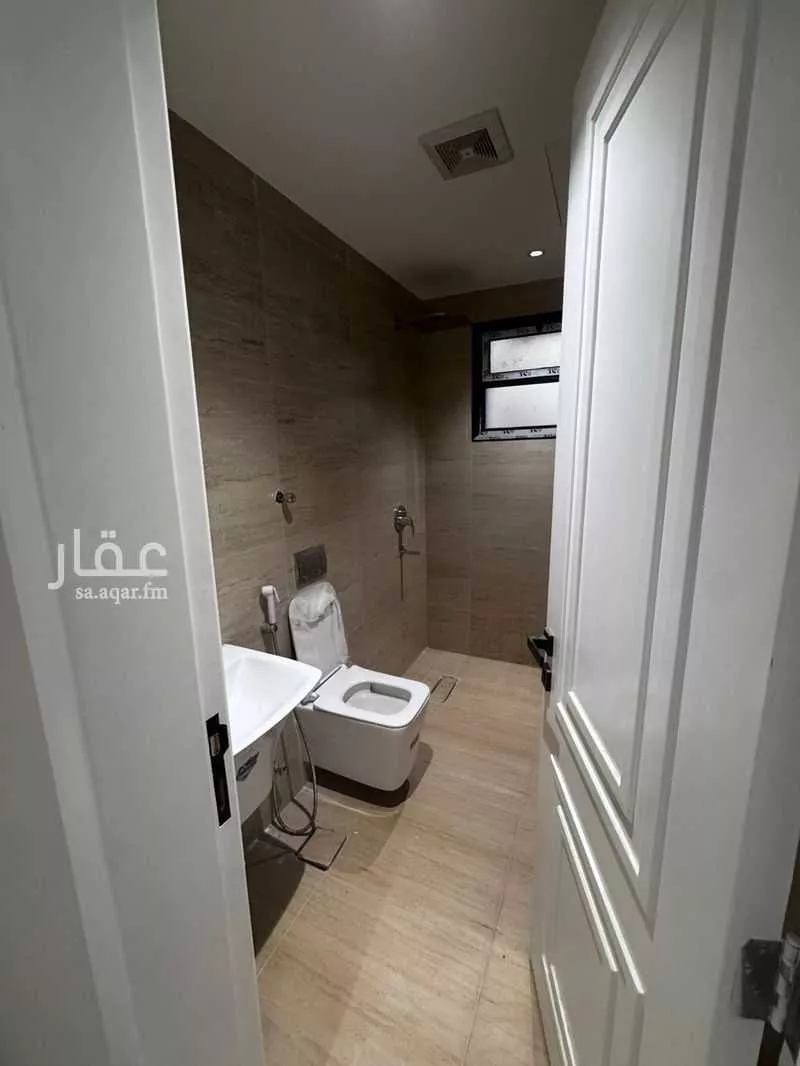 شقة 3 غرف في الحمرا 5