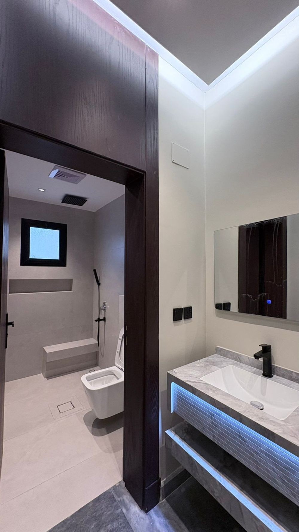 5 bedroom apartment in Shawran, Madinah 6