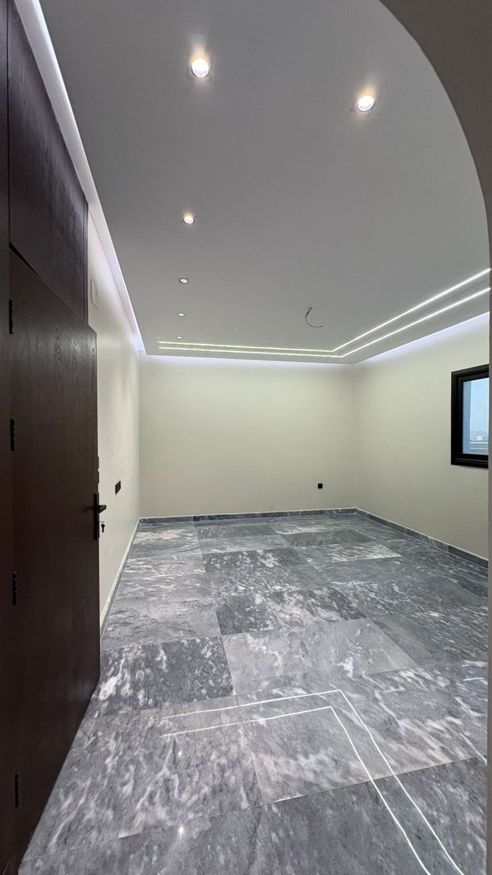 5 bedroom apartment in Shawran, Madinah 7
