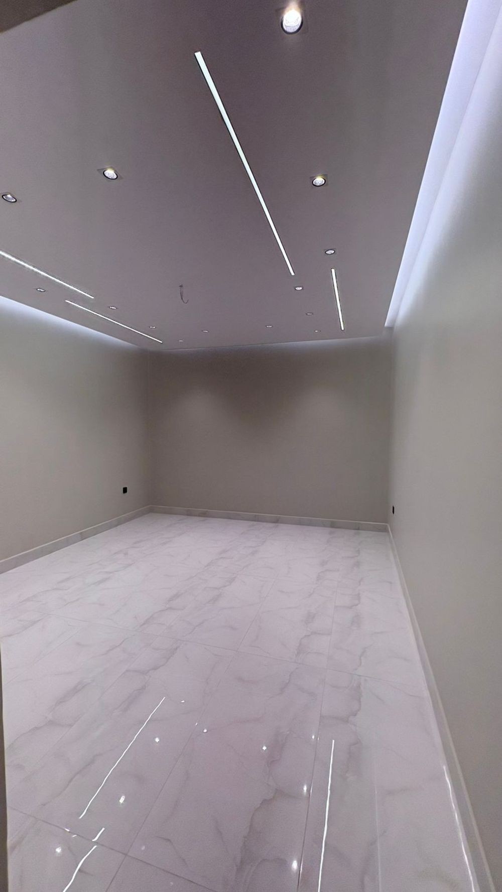 5 bedroom apartment in Shawran, Madinah 8