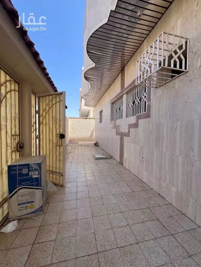عمارة 625 م² في القصواء 9
