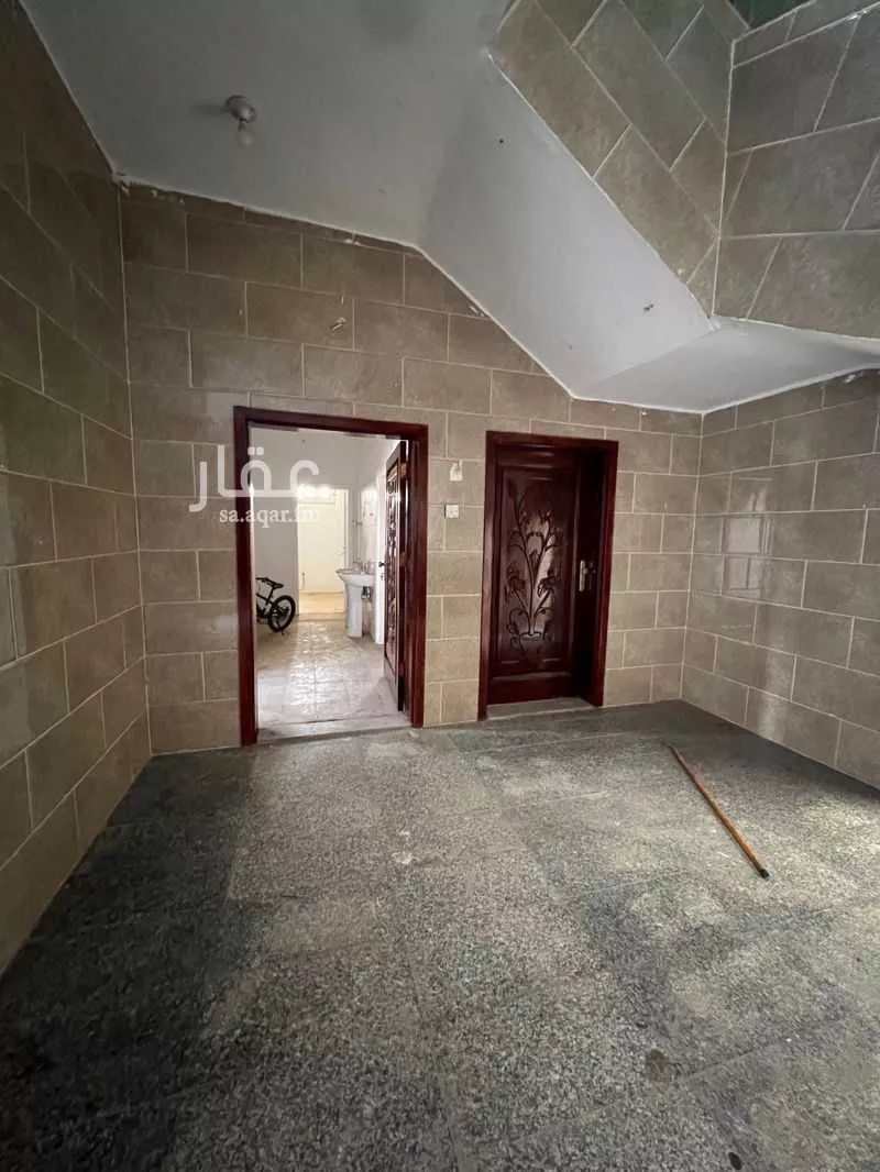 عمارة 625 م² في القصواء 6
