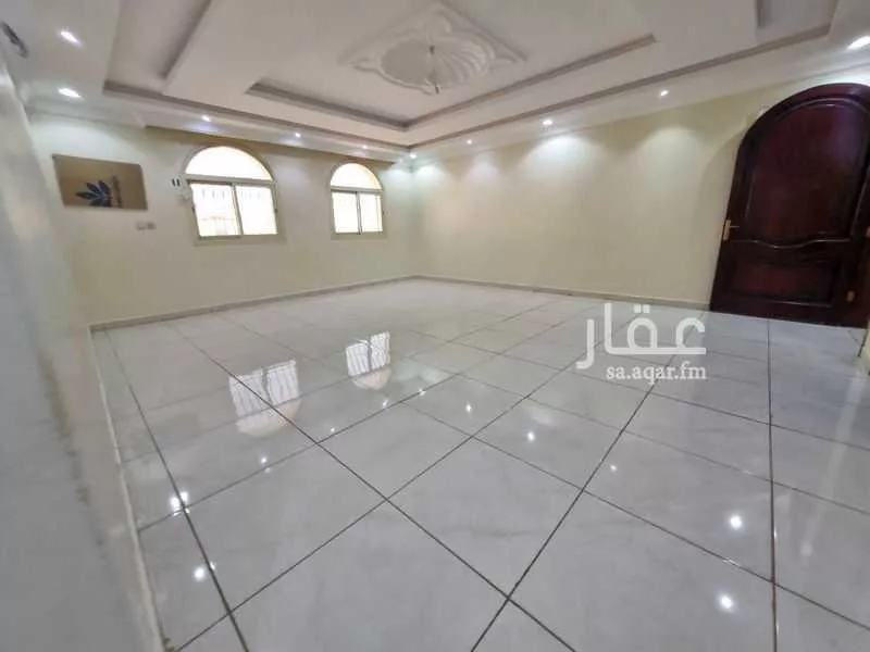 شقة 5 غرف في الرانوناء 3