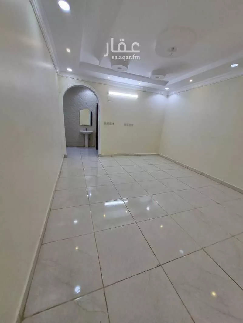 شقة 5 غرف في الرانوناء 8