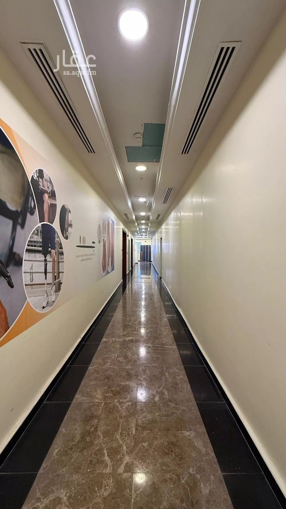 2177 sqm office in Al Qusur 5