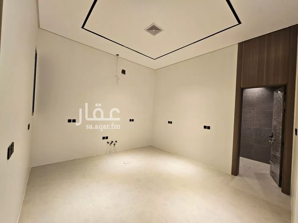 4 bedroom floor in Al Rimal 6