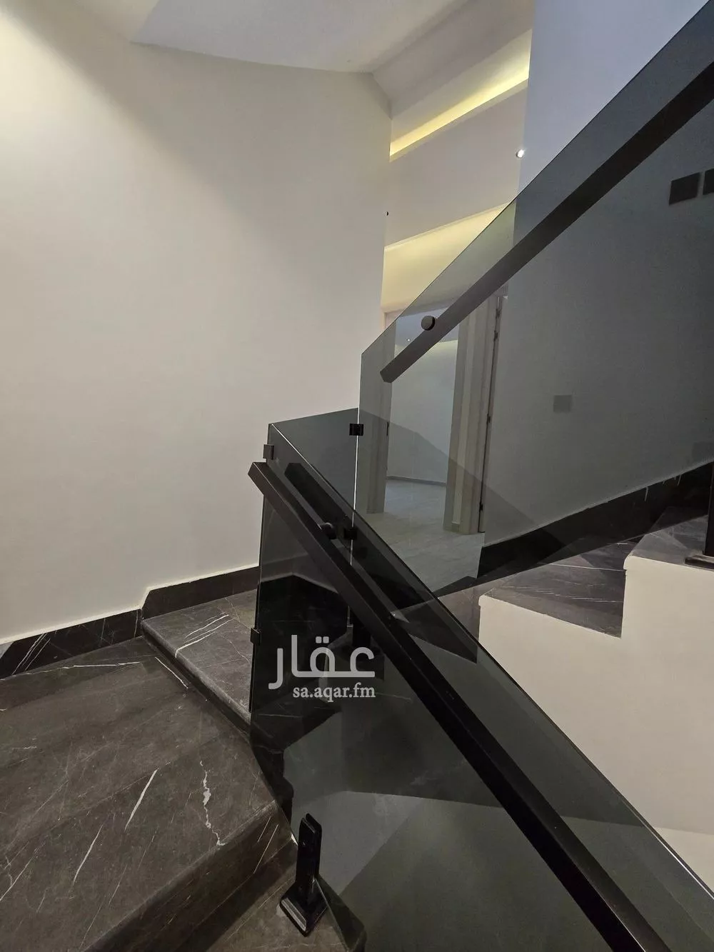 5 bedroom floor in Al Rimal 11