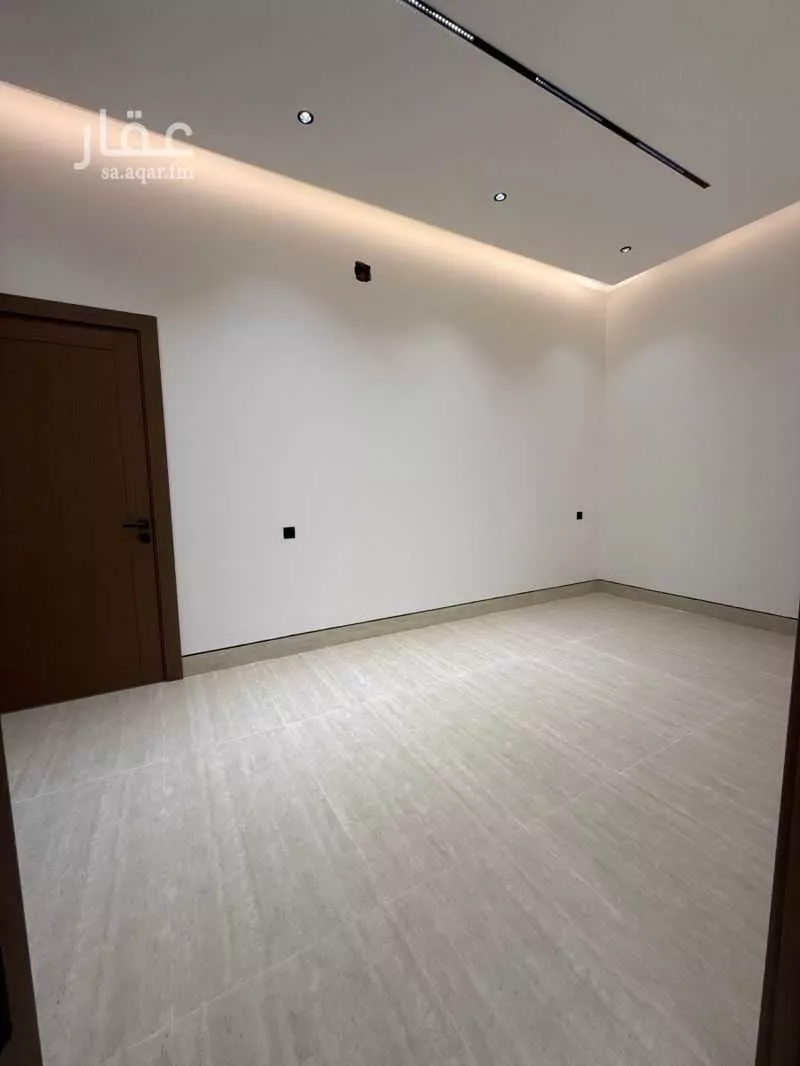 دور 3 غرف في السعادة 5