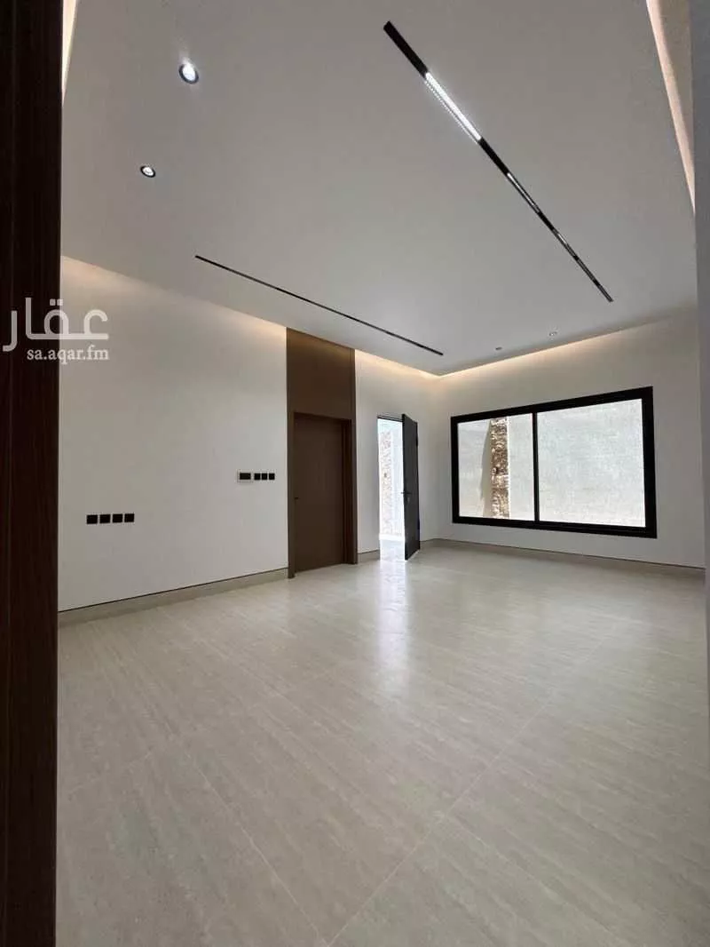 دور 3 غرف في السعادة 6