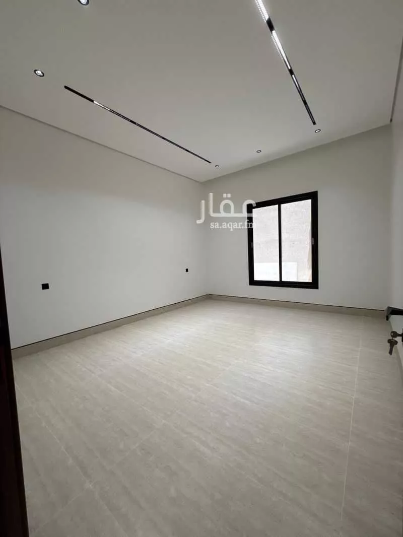 دور 3 غرف في السعادة 10