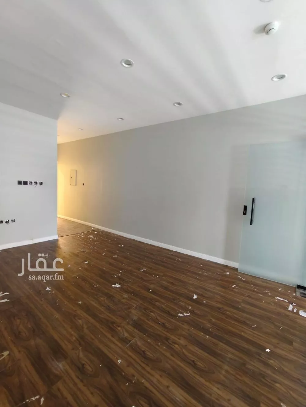 55 sqm office in Ishbiliyah 8