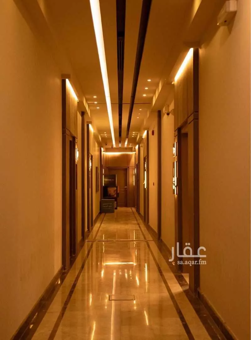 1000 sqm office in Al Wadi 2