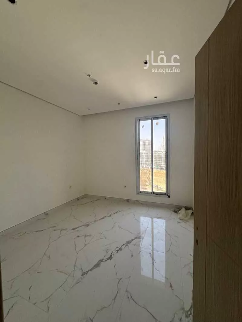 عمارة 1284 م² في الملز 2