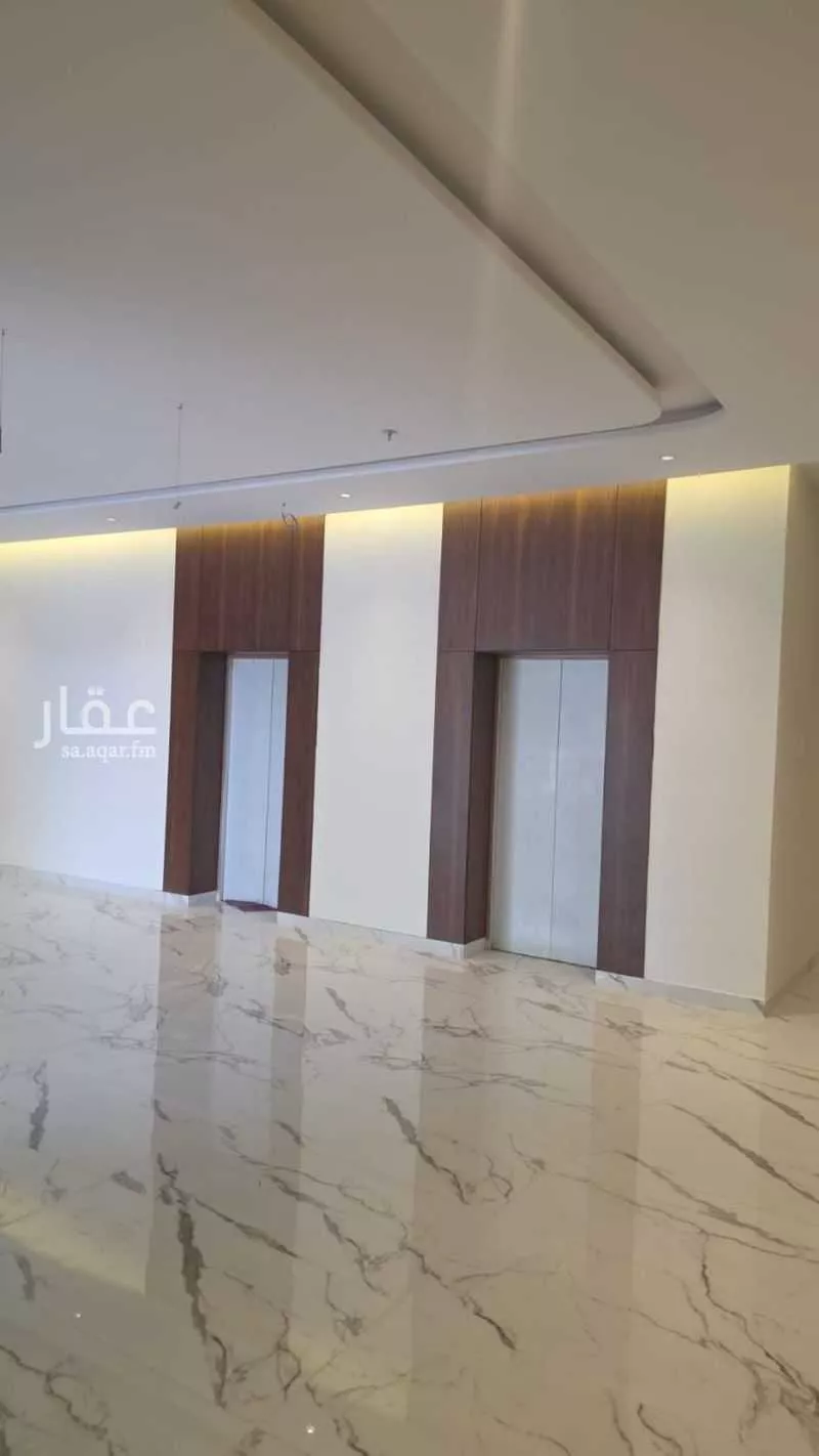 عمارة 1284 م² في الملز 9