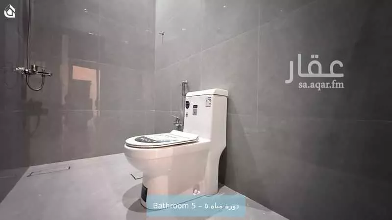 دور 3 غرف في العارض 15
