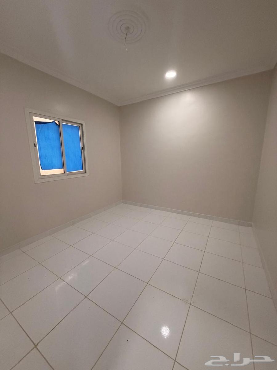 3 bedroom apartment in Al Rimal 9