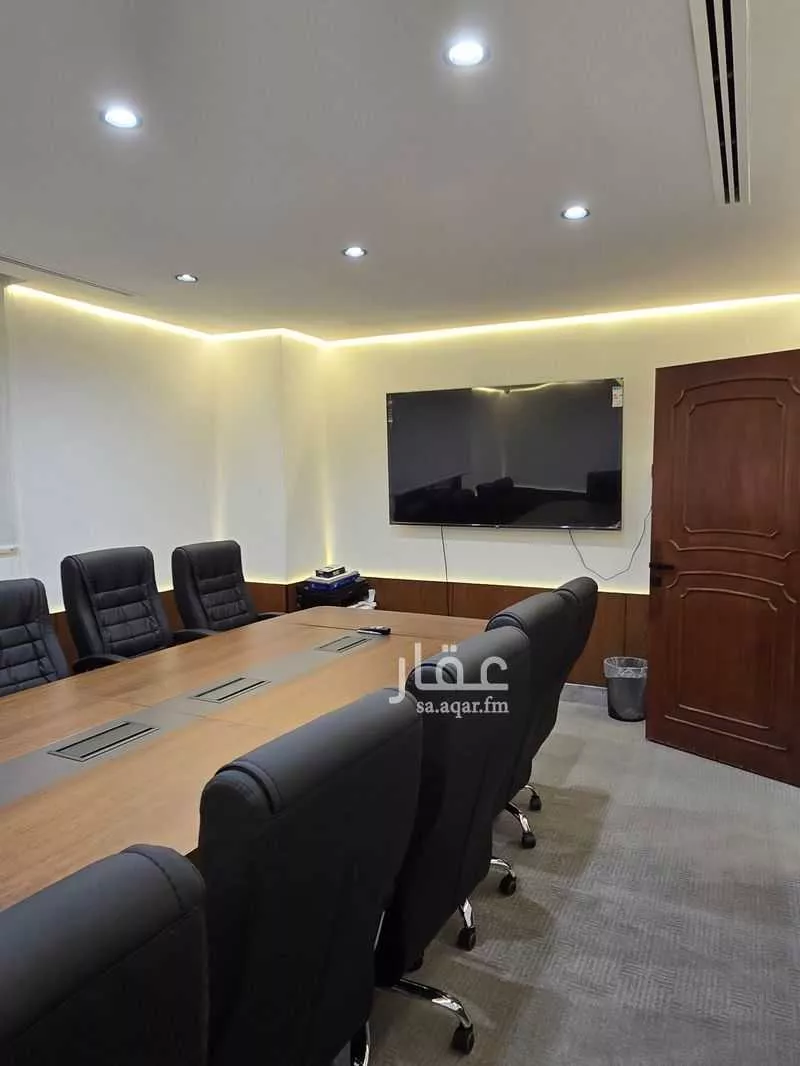 350 sqm office in Al Ruwais 16