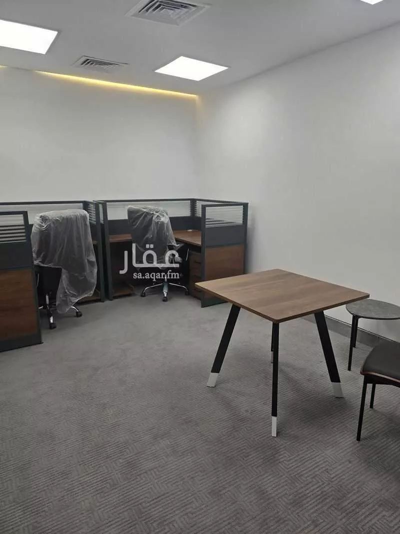 350 sqm office in Al Ruwais 9