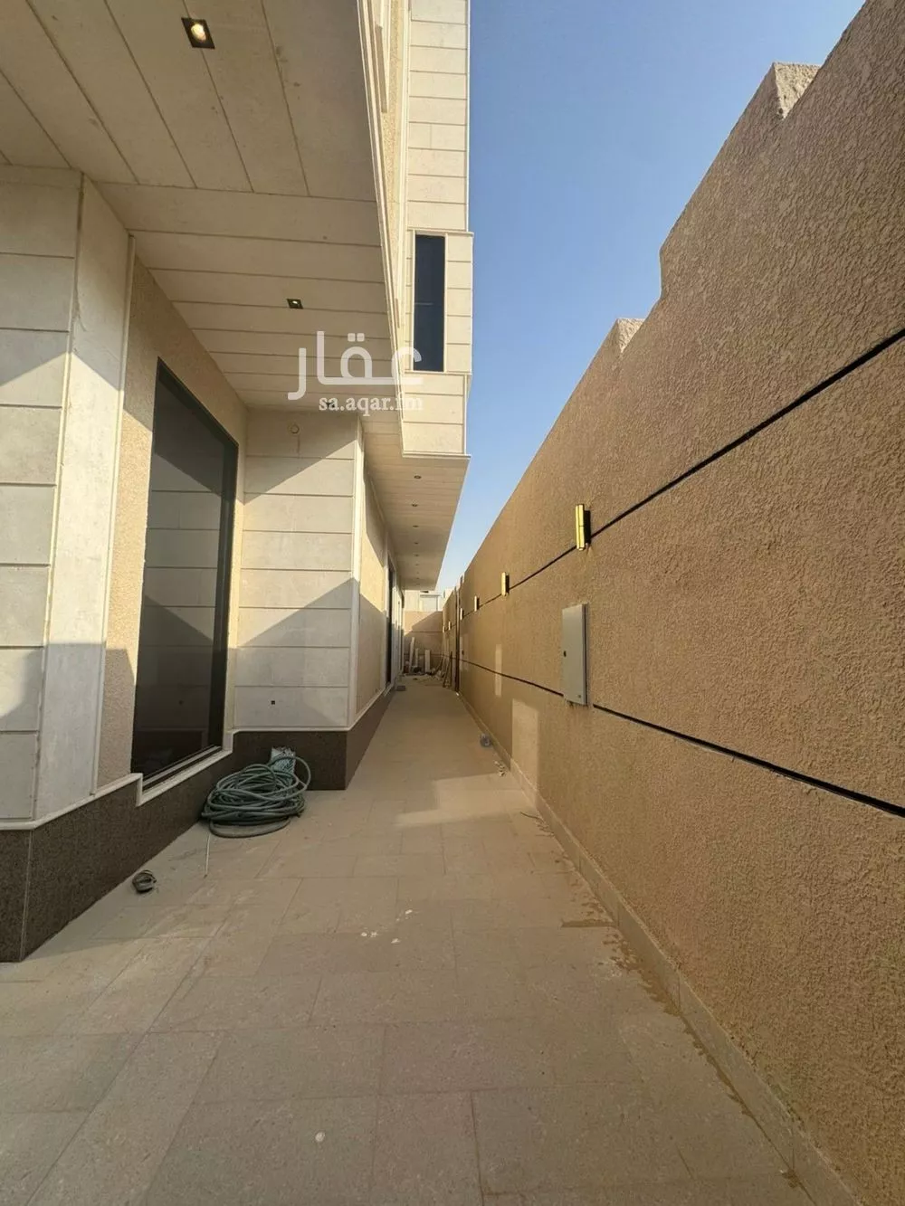 فيلا 18 غرف في الرمال 14