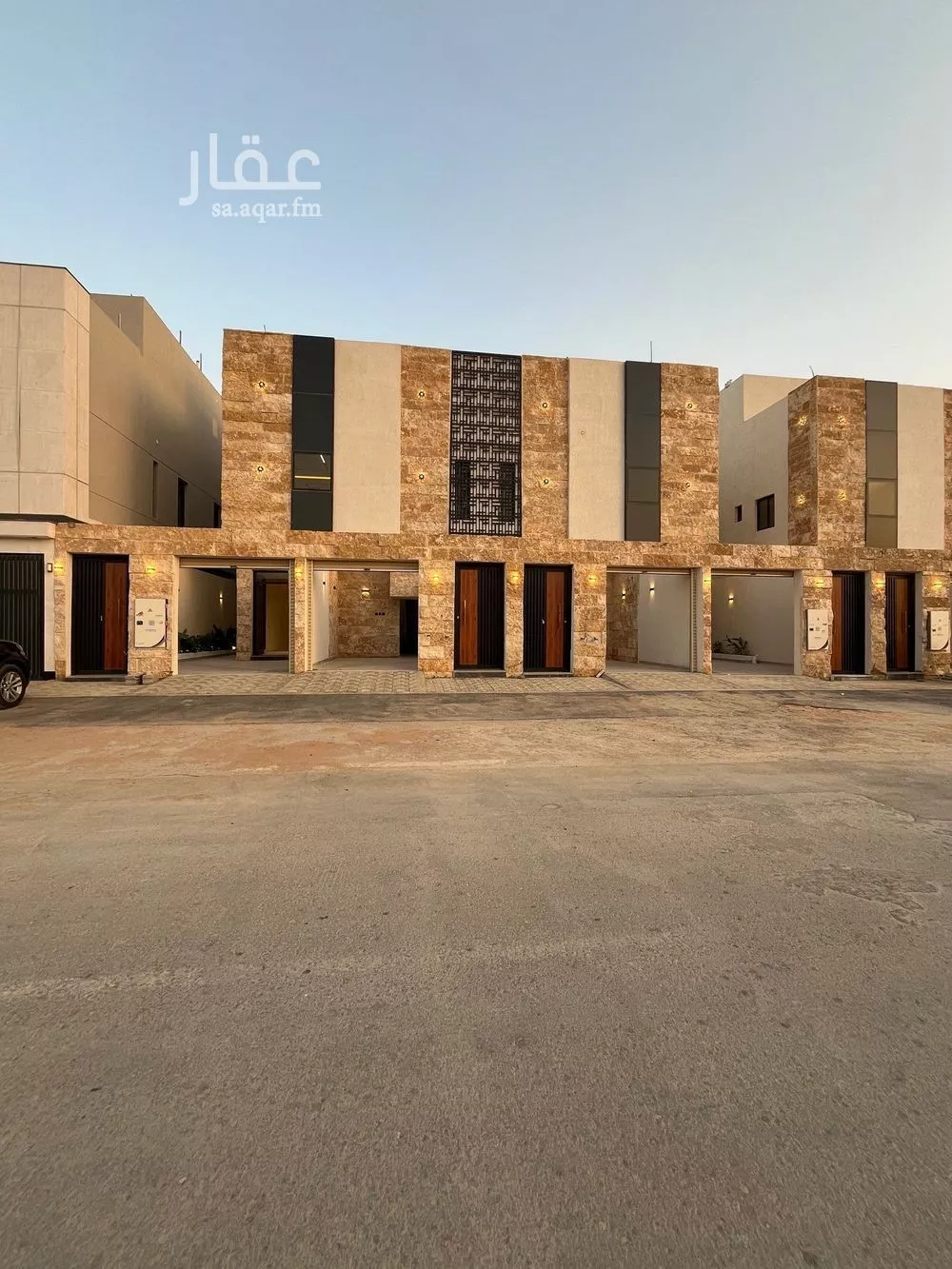 فيلا 4 غرف في الجنادرية 4