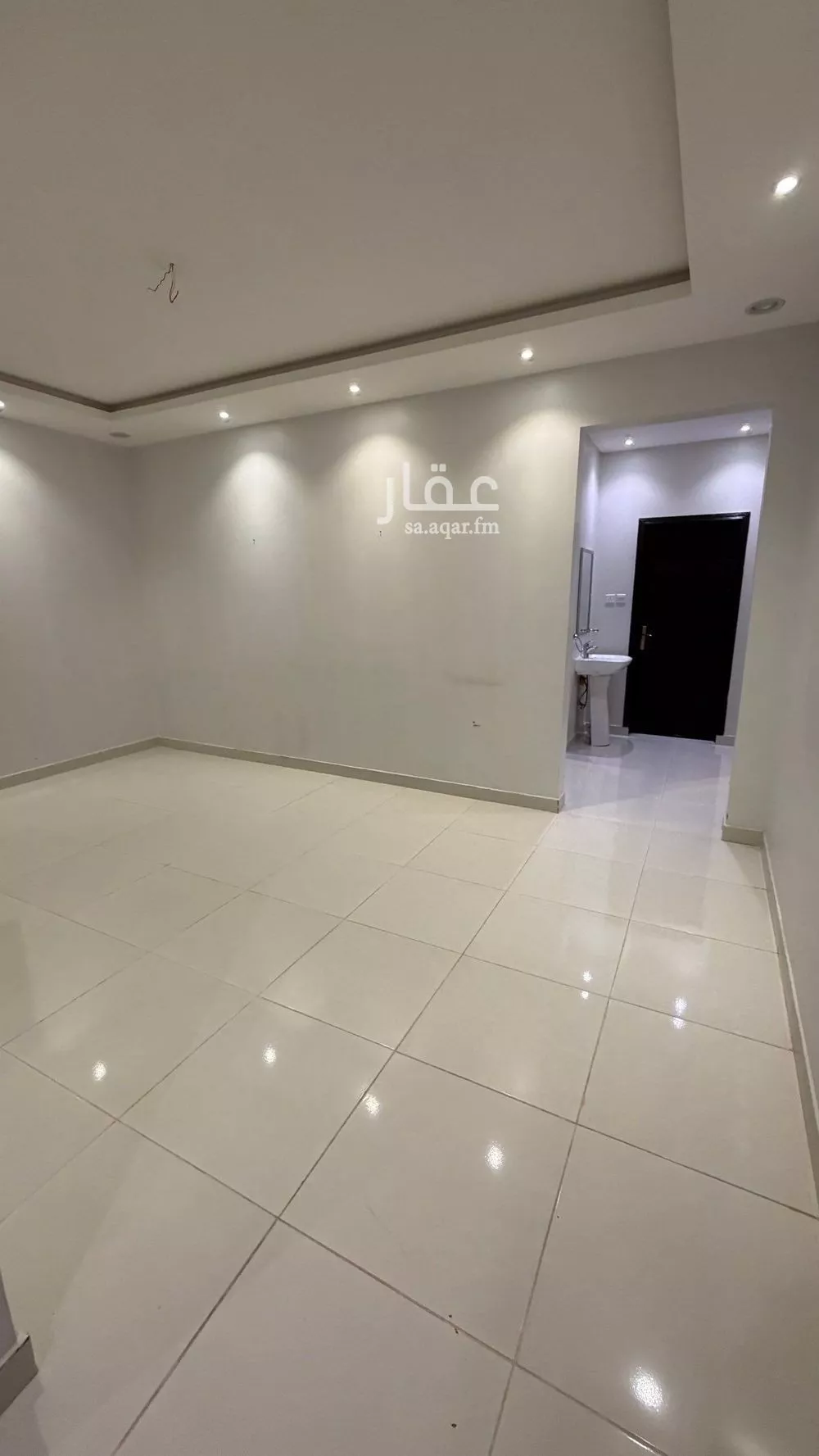 3 bedroom floor in Al Rimal 6