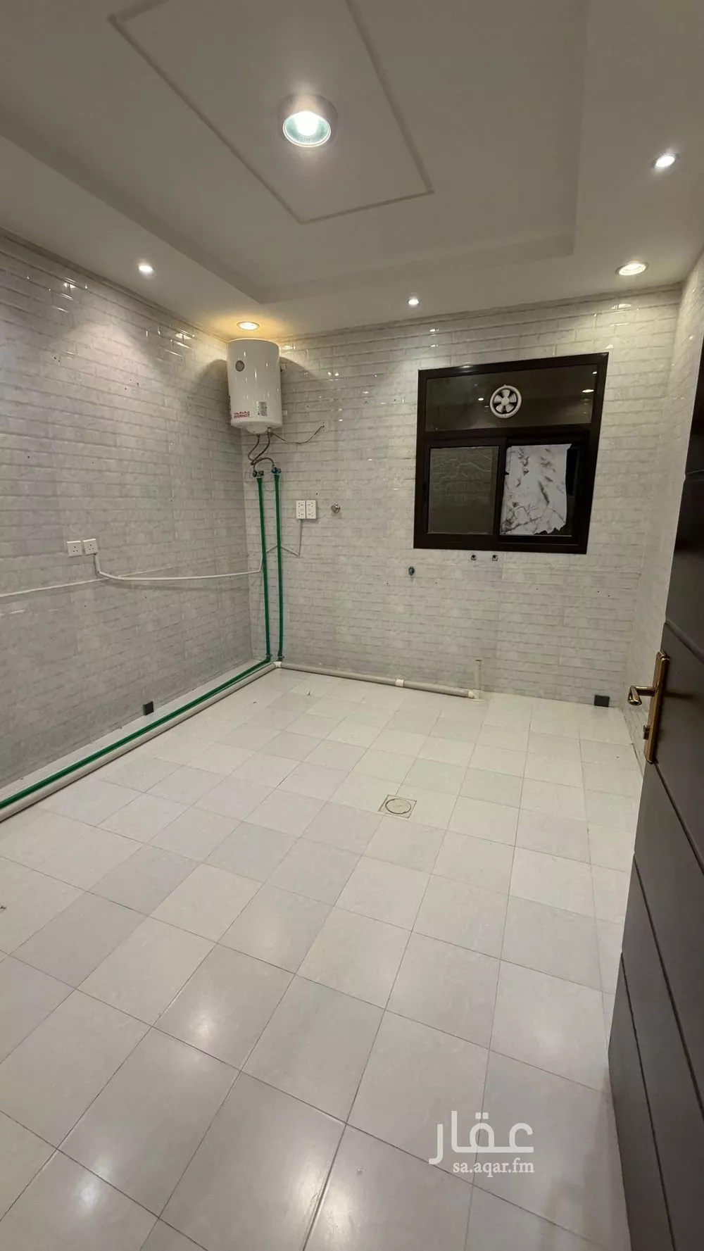 3 bedroom floor in Al Rimal 5
