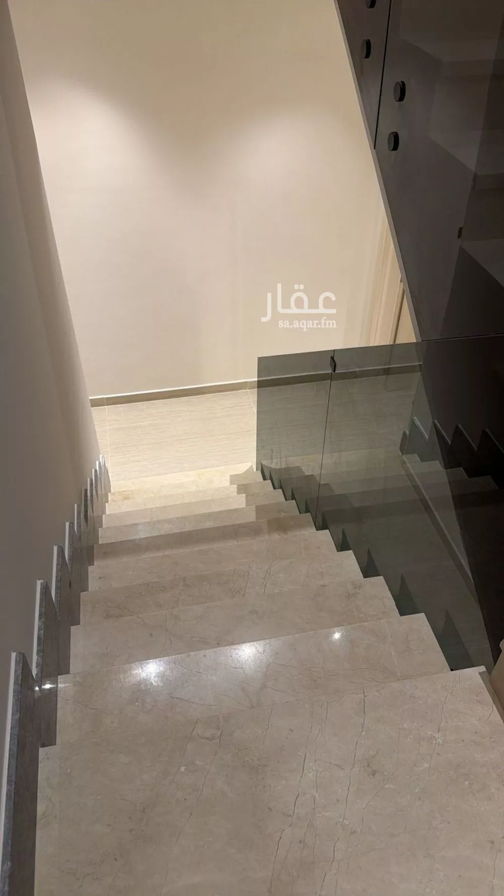 شقة 4 غرف في النرجس 2