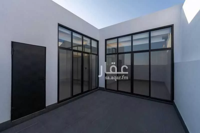 دور 4 غرف في الملقا 3