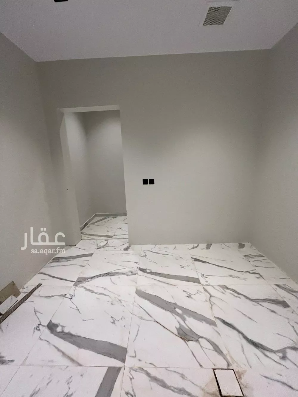 فيلا 4 غرف في الجنادرية 22