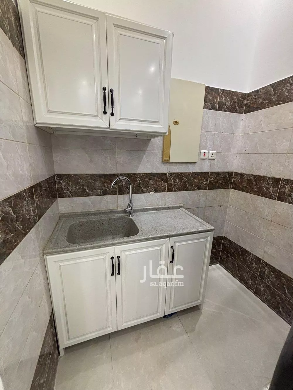 شقة 1 غرف في العارض 3